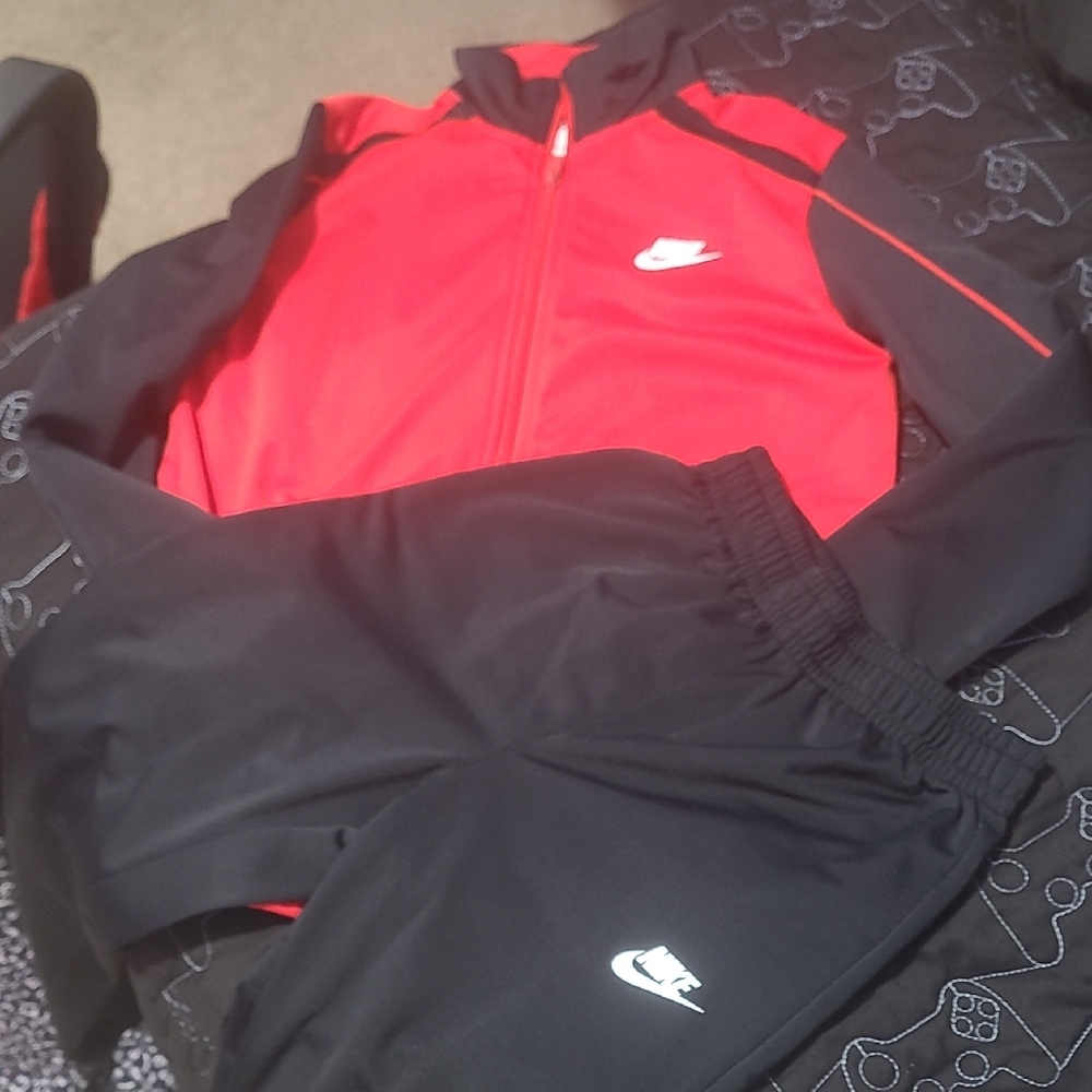 Nike Red and Black Sportswear Set